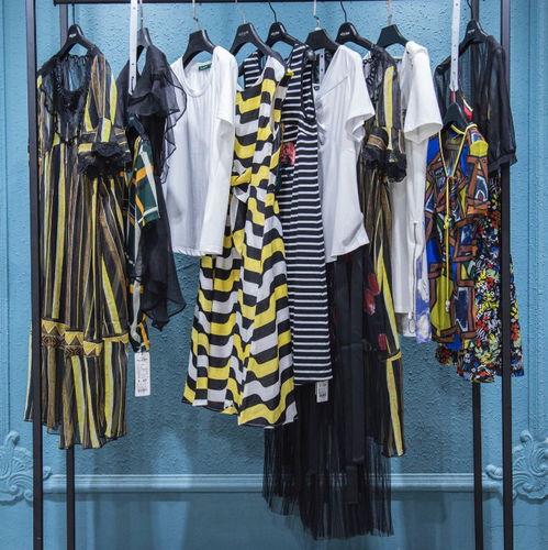 揭秘希色夏品牌折扣女裝 高端貨源、走份模式與批發(fā)全解析